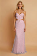 Vestido Largo de Graduación con Abalorios y Aberturas Laterales con Lazo Rosa