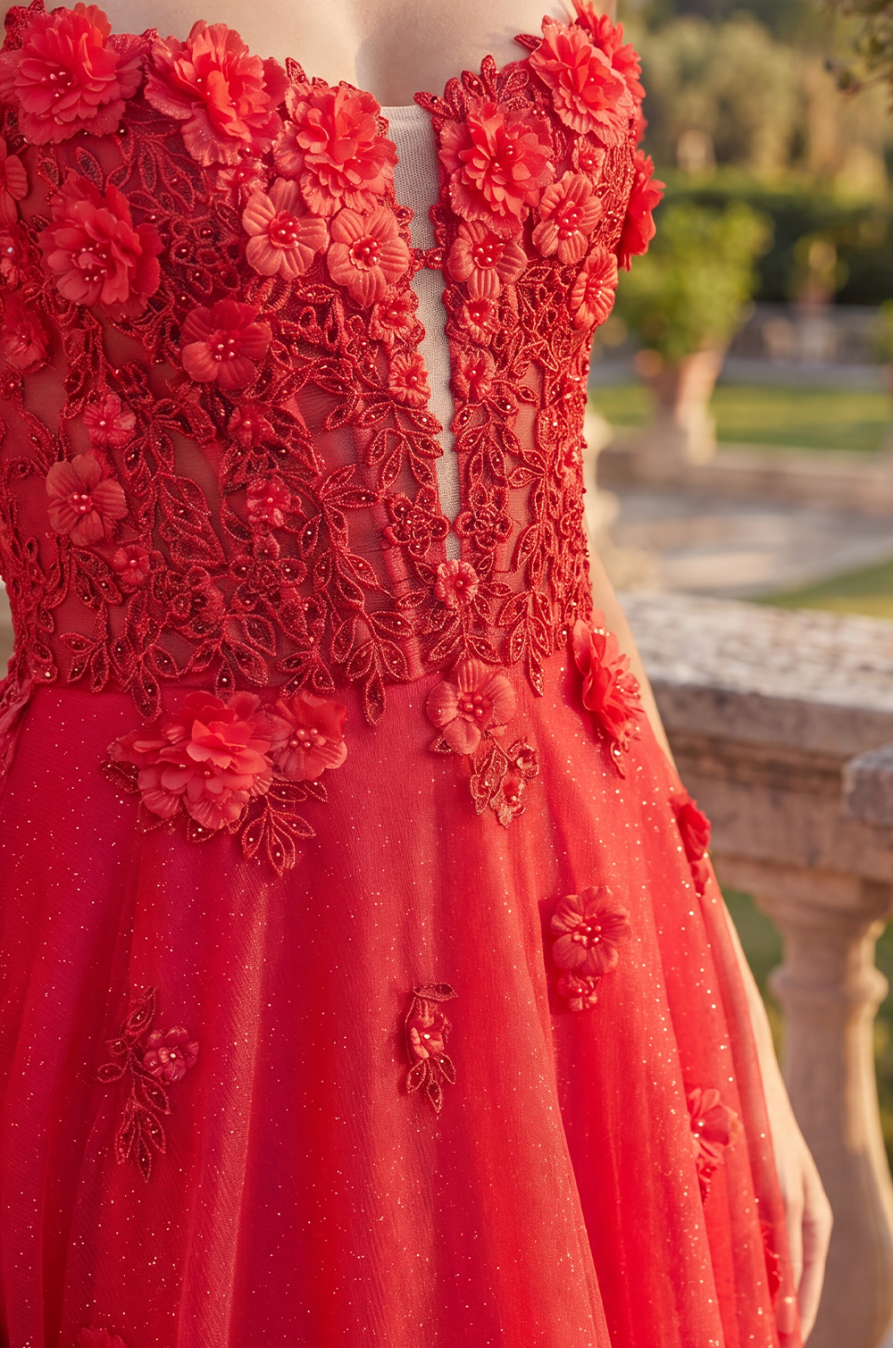 Kos Couture Vestido Largo de Graduación de Encaje con Mangas Desmontables