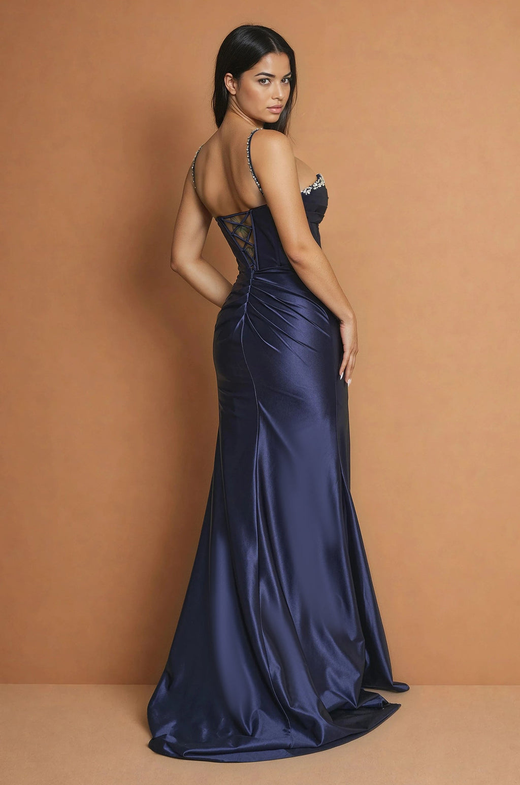Vestido Formal Largo con Escote de Gota Azul Marino