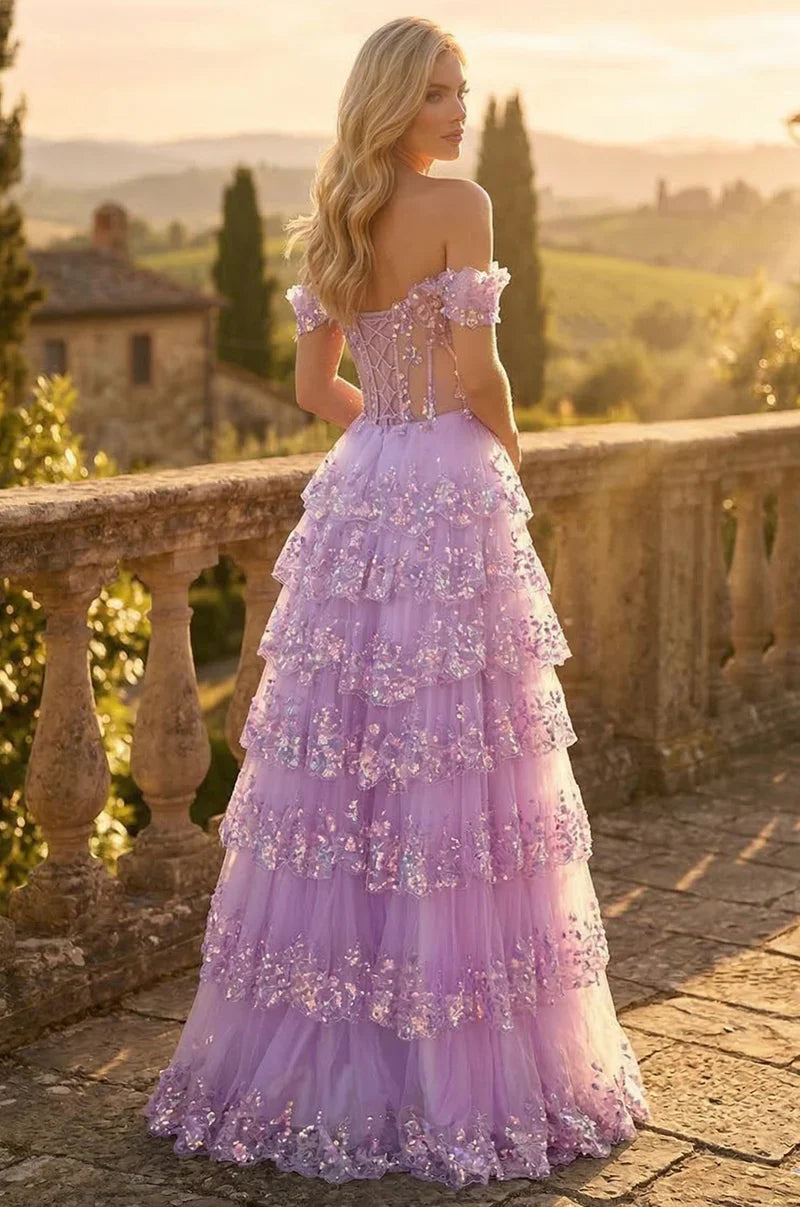 Kos Couture Vestido Largo de Graduación con Corsé y Volantes