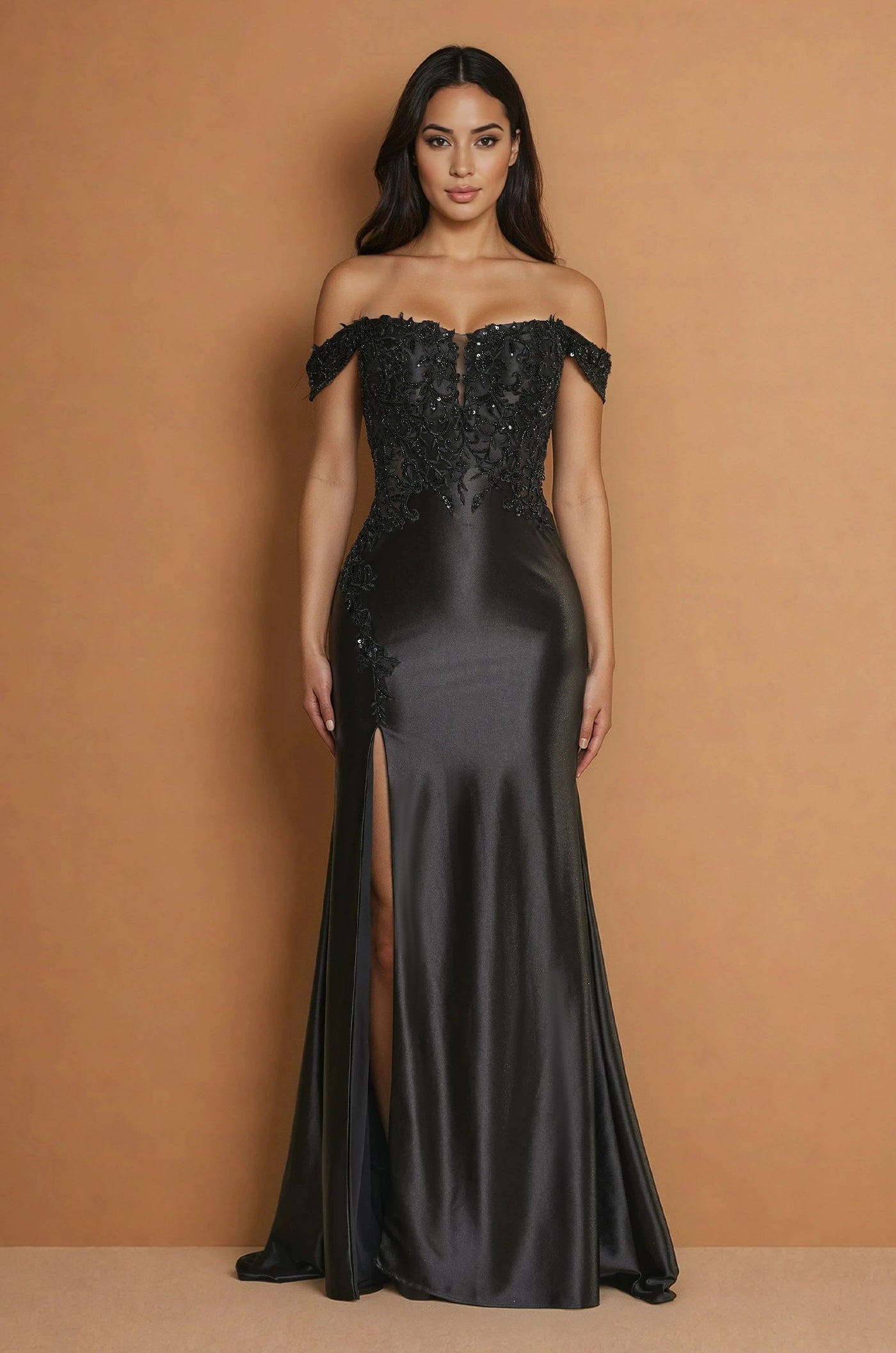 Vestido Formal Ajustado Tipo Corsé con Hombros Descubiertos Negro