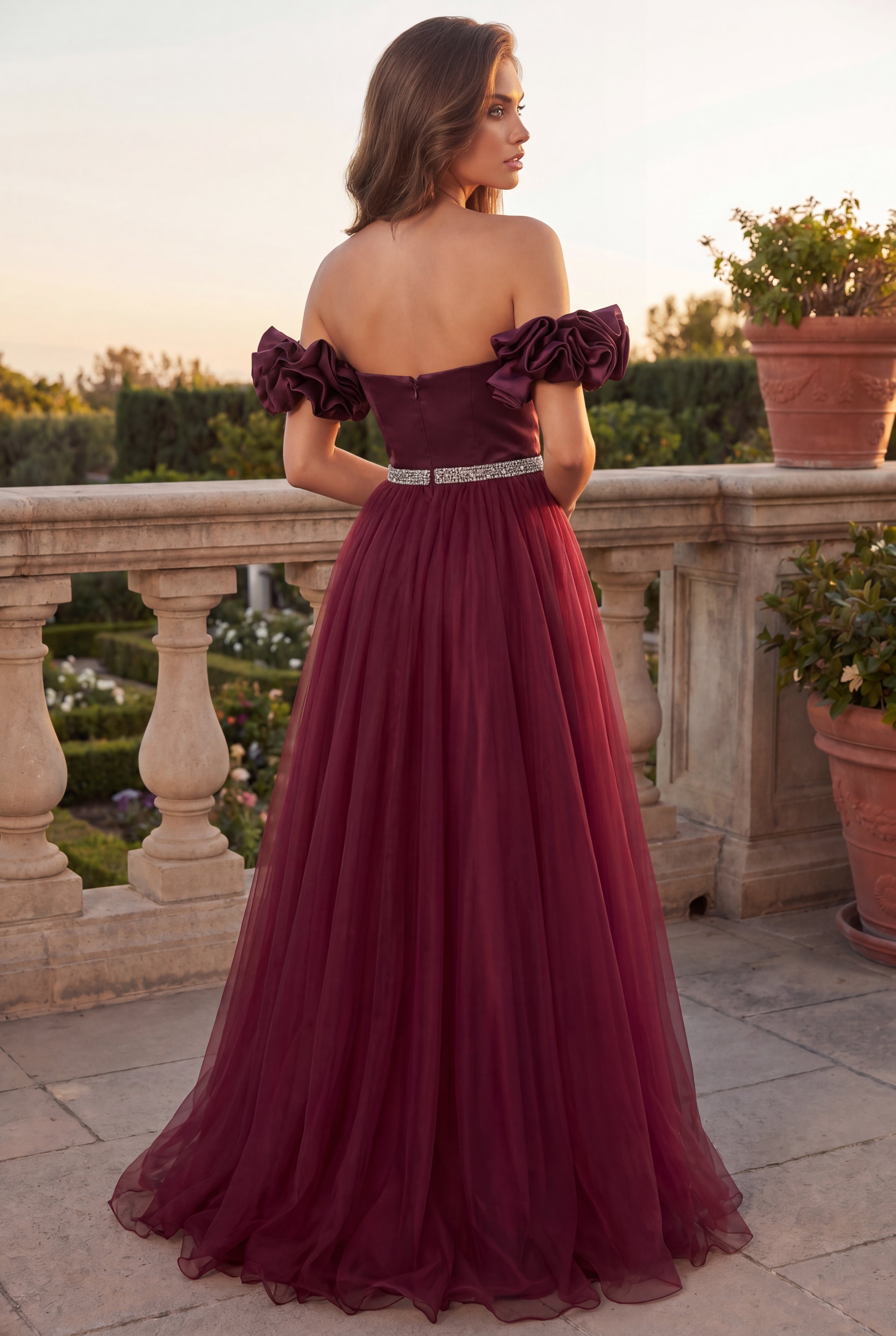 Kos Couture Vestido Largo de Gala para Graduación con Hombros Descubiertos