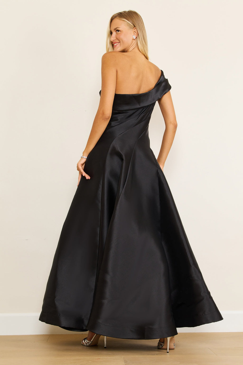 Kos Couture Vestido Largo Formal de Gala de Un Hombro
