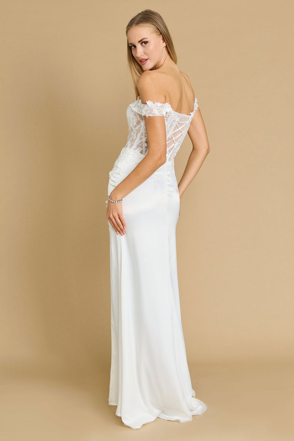 Kos Couture Vestido de Graduación Formal Ajustado con Corsé y Hombros Descubiertos