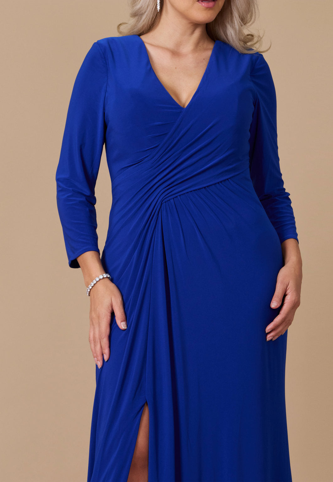 Kos Couture Vestido Largo Formal Elástico de Noche con Manga Larga