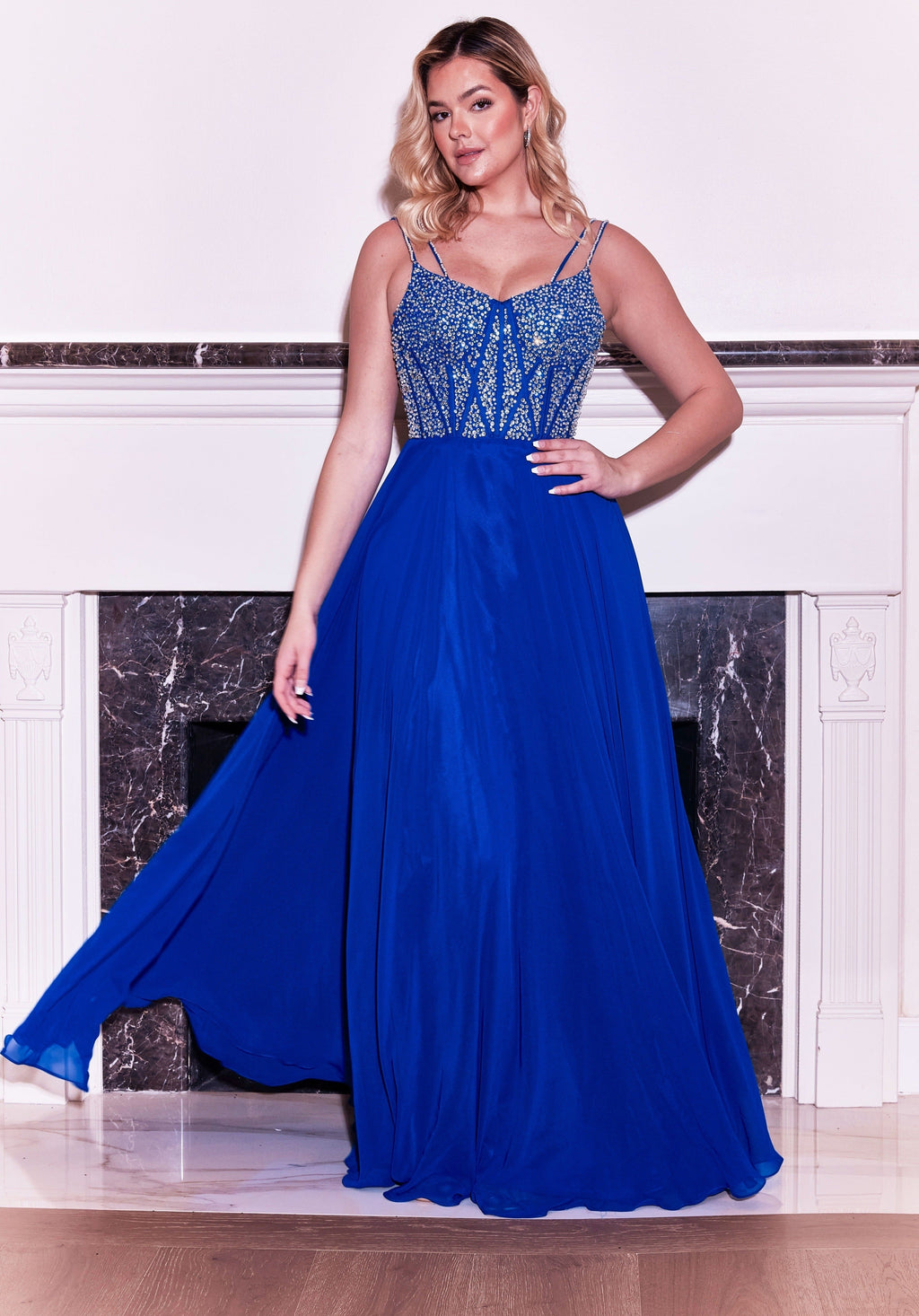 Kos Couture Vestido Largo Formal Azul Real con Top de Abalorios a Mano