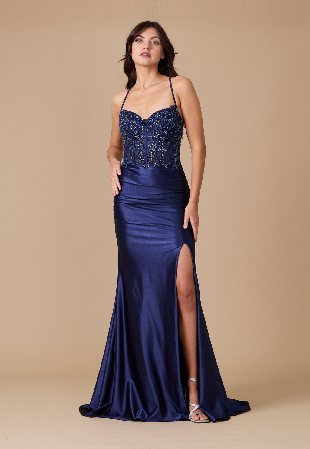 Kos Couture Vestido de Graduación Largo Sexy con Espalda Abierta