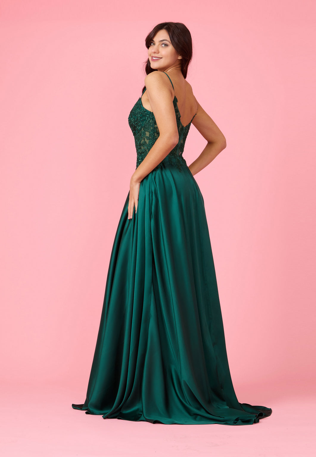 Kos Couture Vestido Largo de Gasa y Encaje Ilusión Formal para Graduación