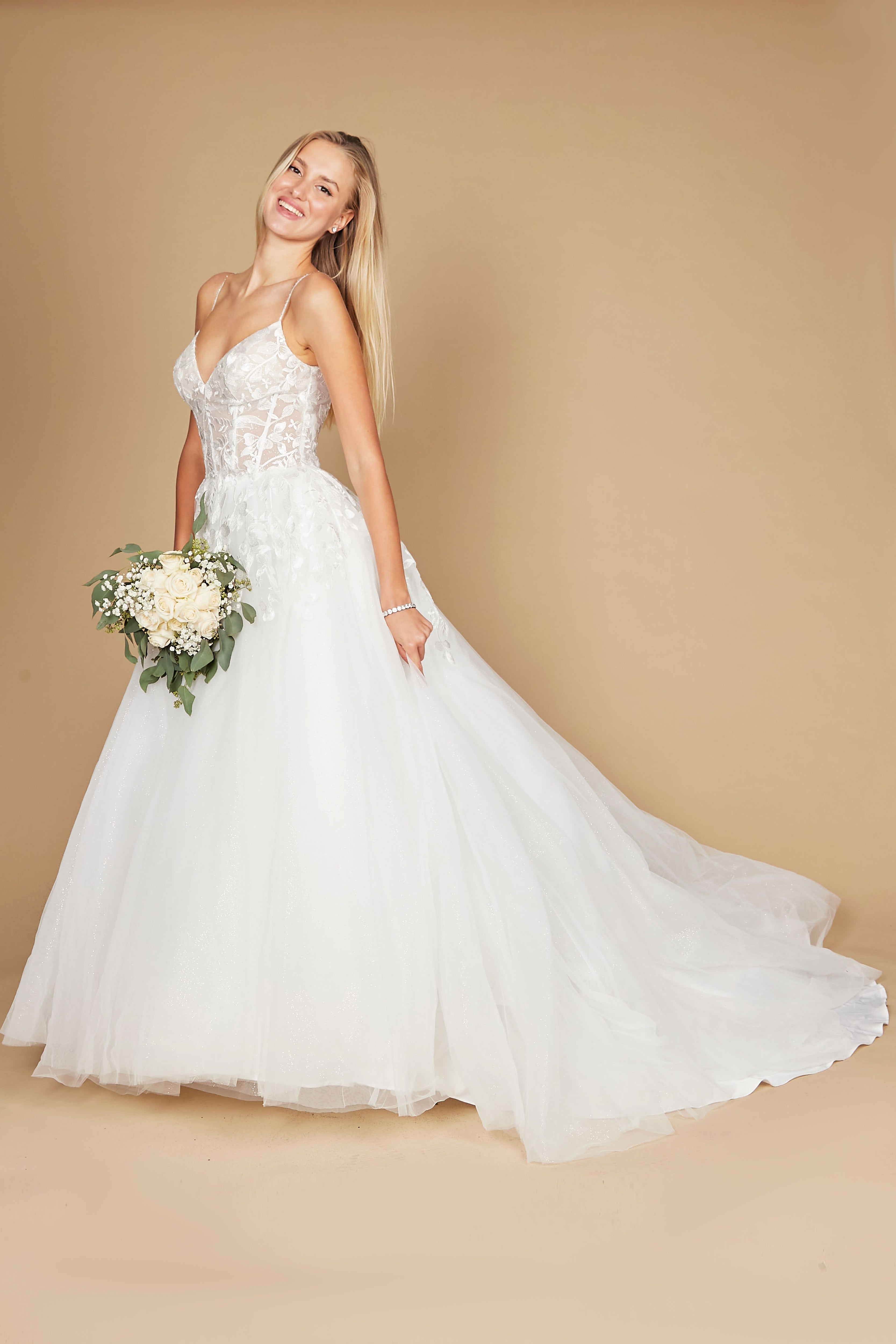 Vestido de Novia Largo y Sencillo de Tirantes Finos Blanco