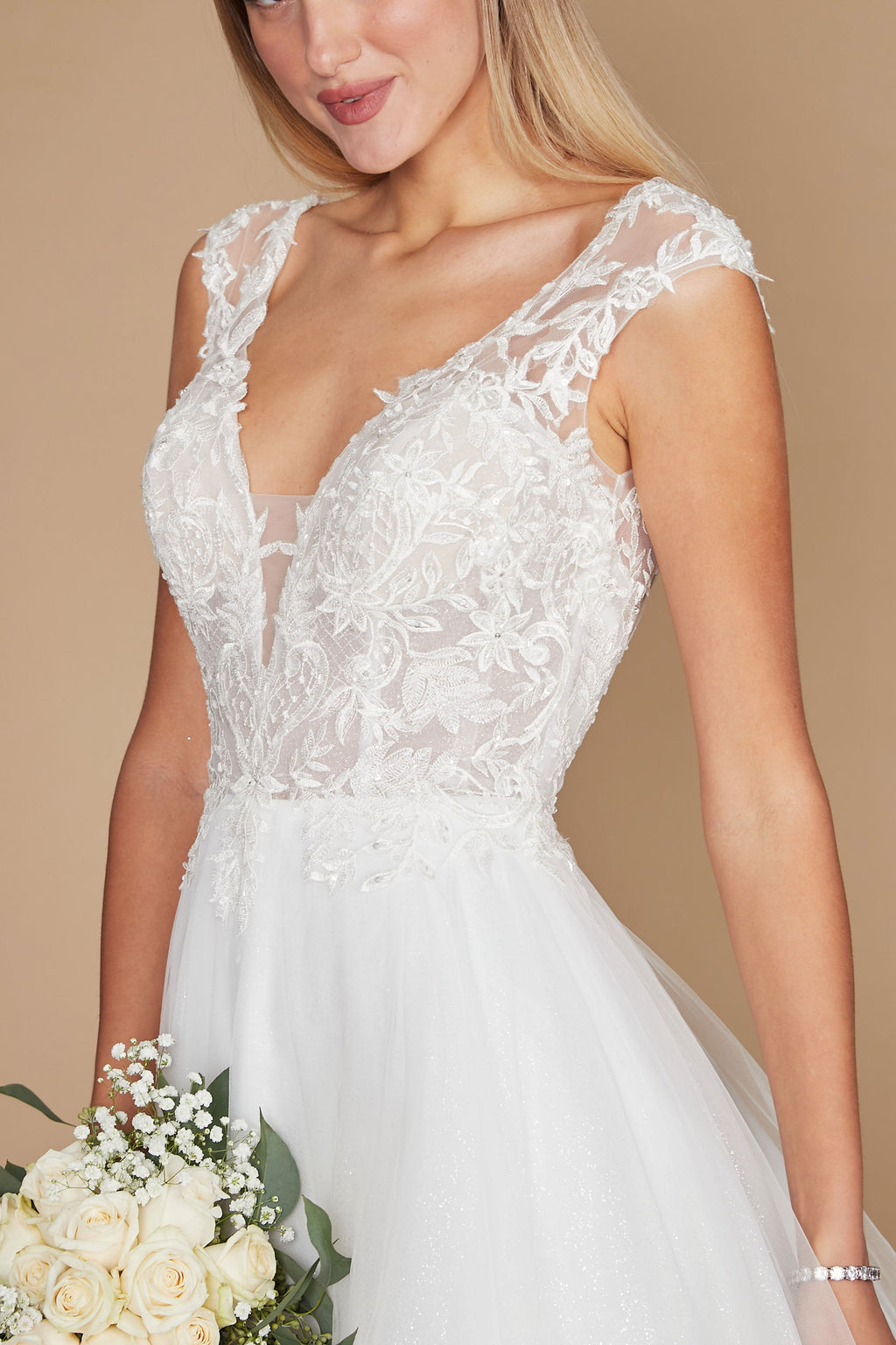 Kos Couture Vestido de Novia Largo de Encaje con Manga Casquillo