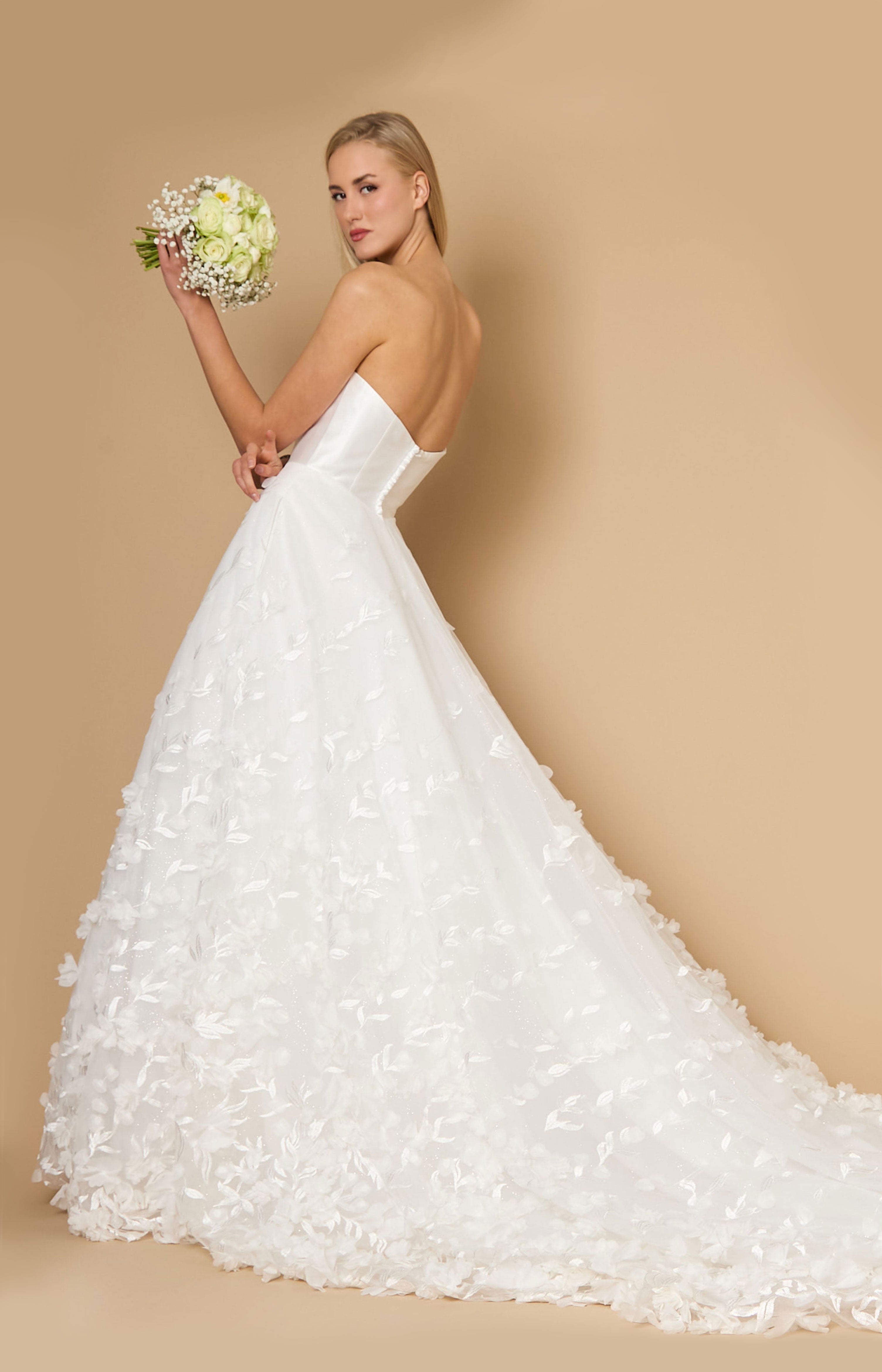 Vestido de Novia Largo Sin Tirantes con Bordados Blanco
